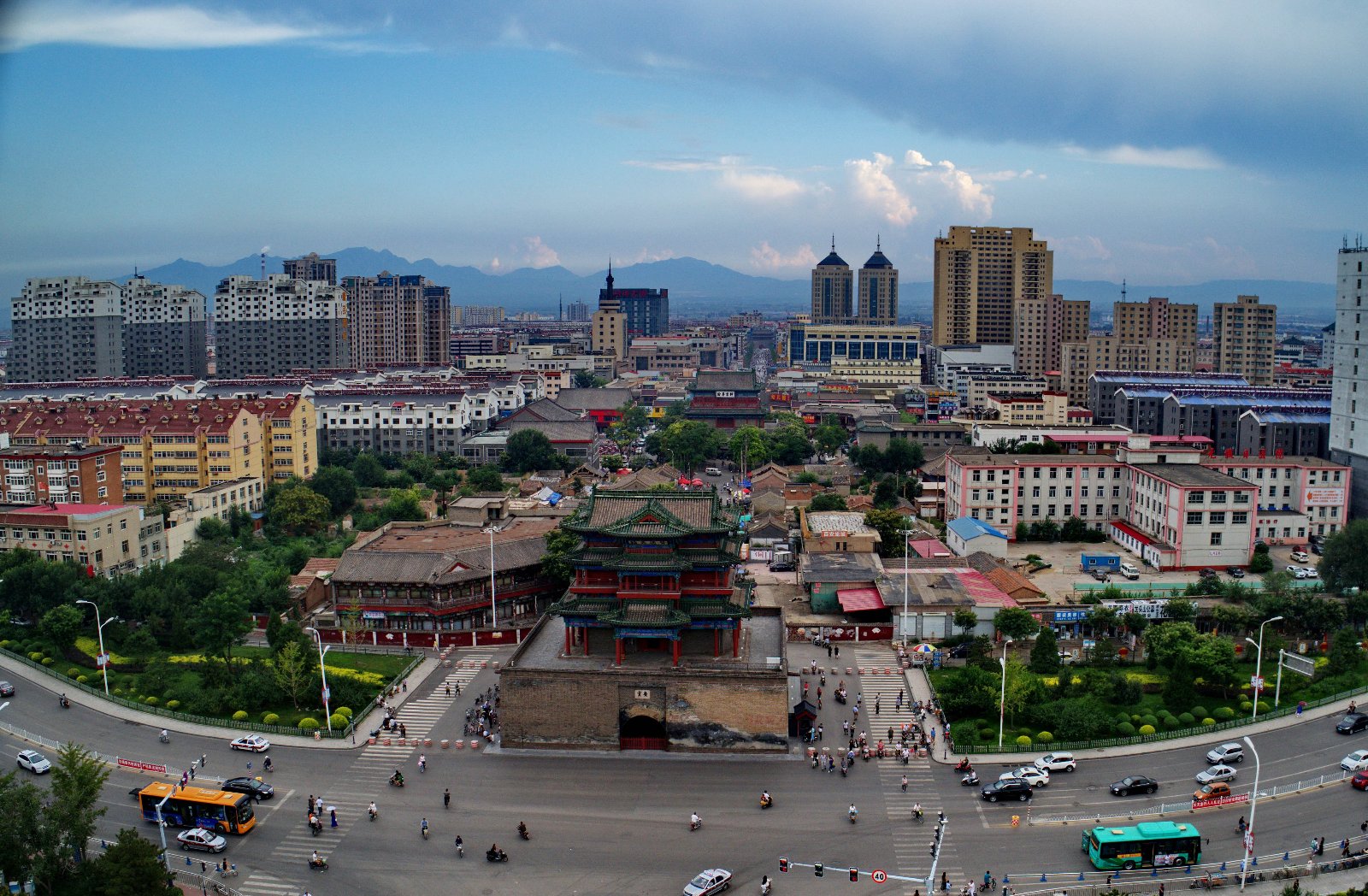 首页 县区新闻 宣化区   位于河北张家口市的宣化古城是中国北方现存