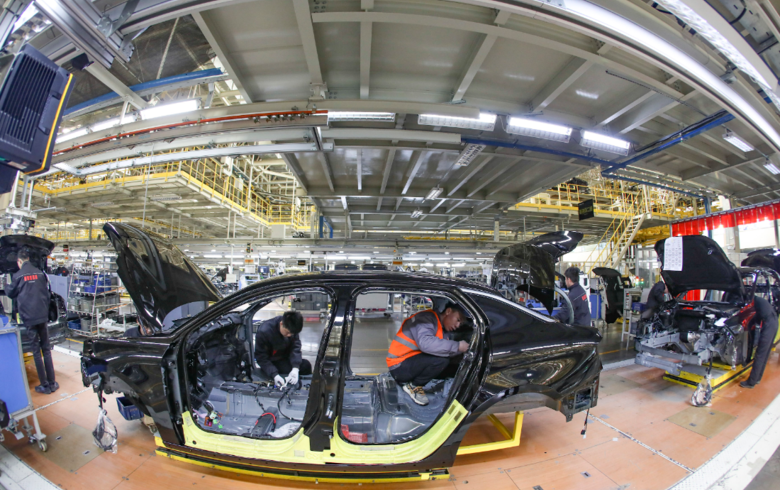 领克汽车张家口工厂去年下线9.7万辆 完成产值231亿元，增长59%